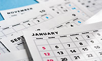 年間休日120日以上